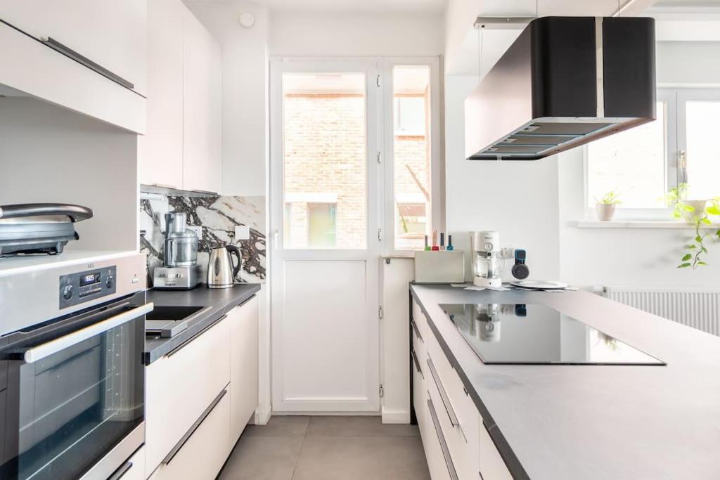 European Heart 2-Bedroom Flat. Bruksela Zewnętrze zdjęcie