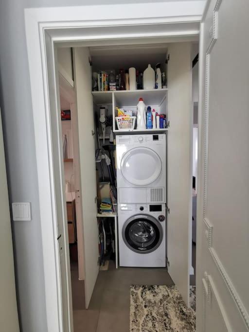 European Heart 2-Bedroom Flat. Bruksela Zewnętrze zdjęcie