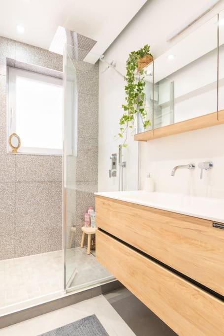 European Heart 2-Bedroom Flat. Bruksela Zewnętrze zdjęcie